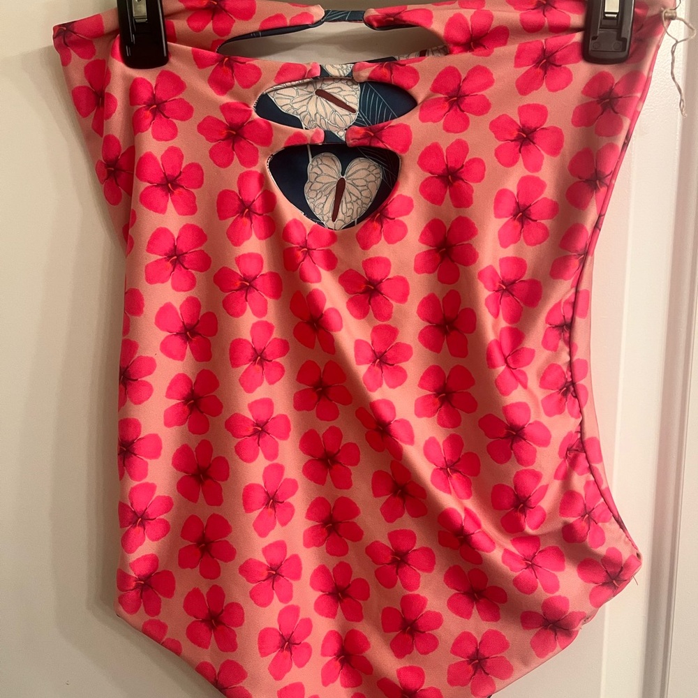 handmade in HI! NWOT designer-BiG Island 1 pc & reversible 1 of a kind!
